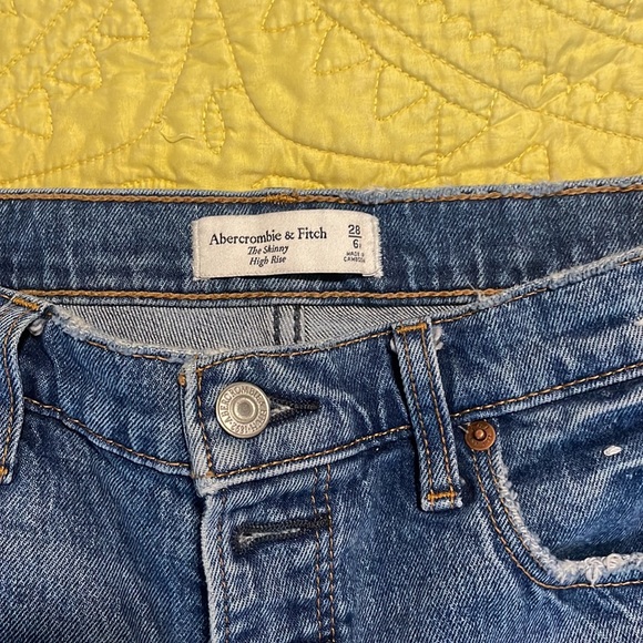 Abercrombie skinny jeans - Picture 2 of 4